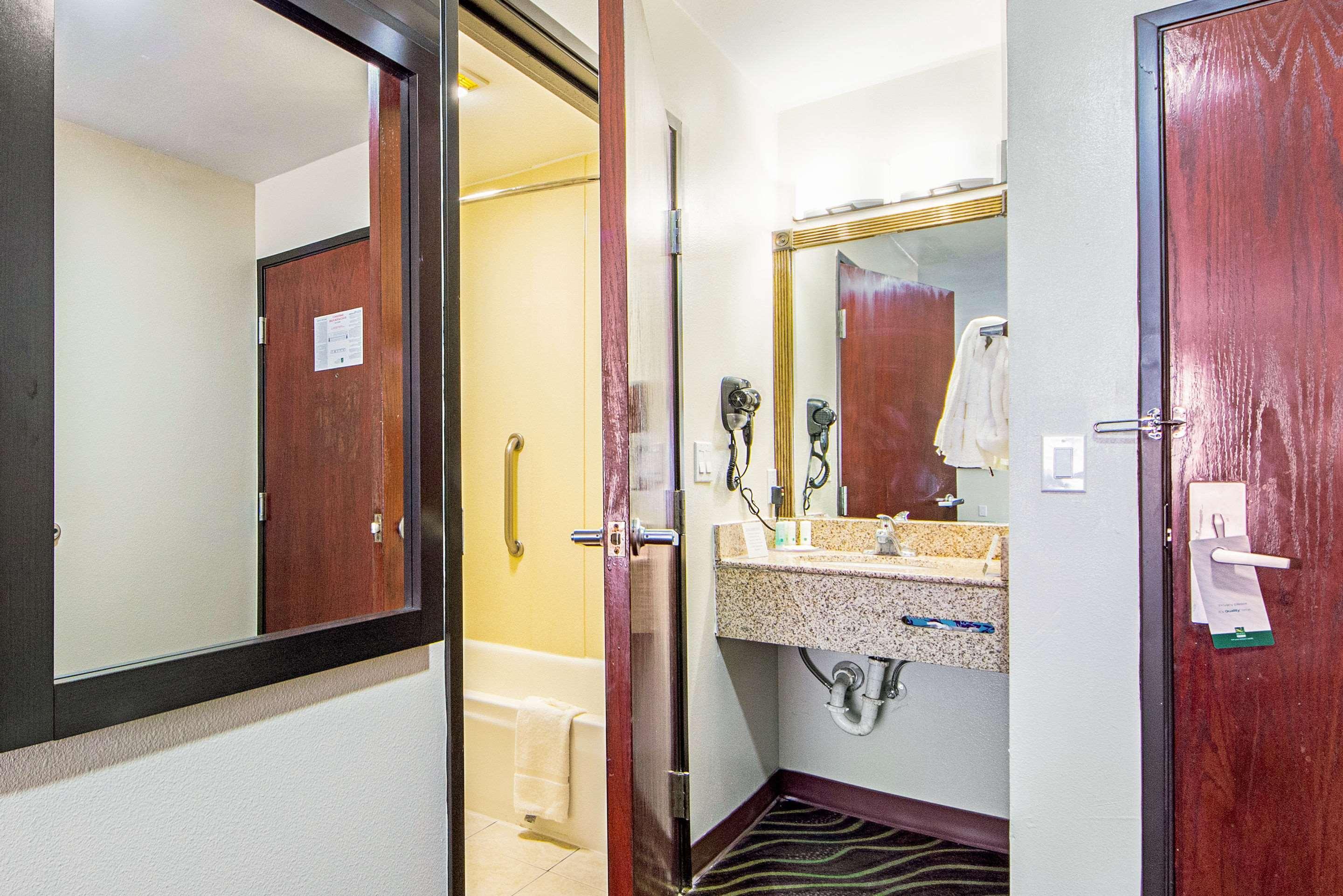 Quality Inn Greenville I-30 Εξωτερικό φωτογραφία